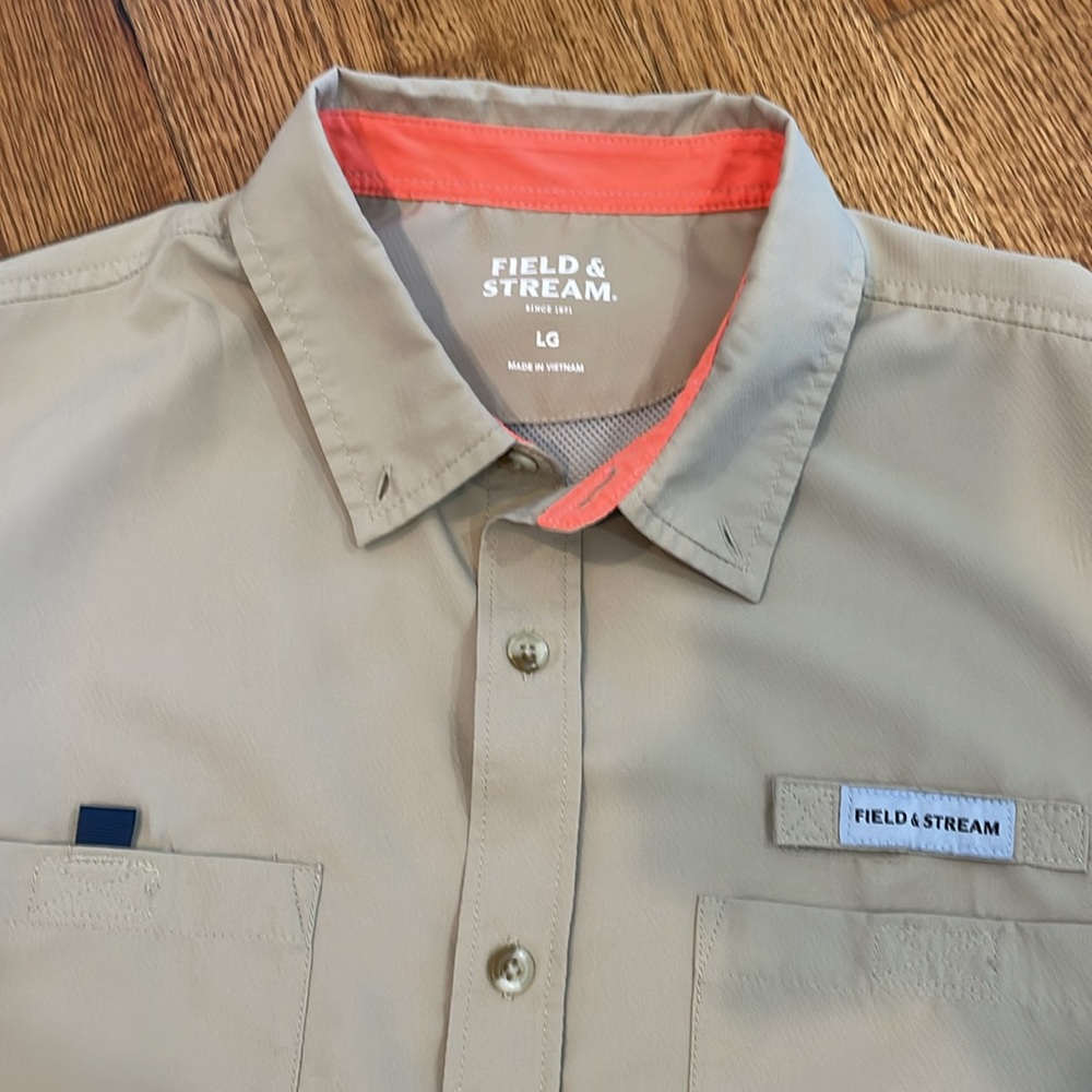 Men’s Field & Stream Short Sleeve Button Down/Button Up Shirt. Size Large. - Picture 6 of 11